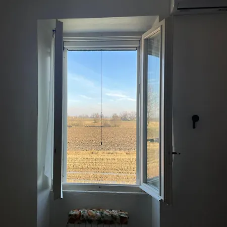 Beb Cascina Mentirone Проживание в семье Розате